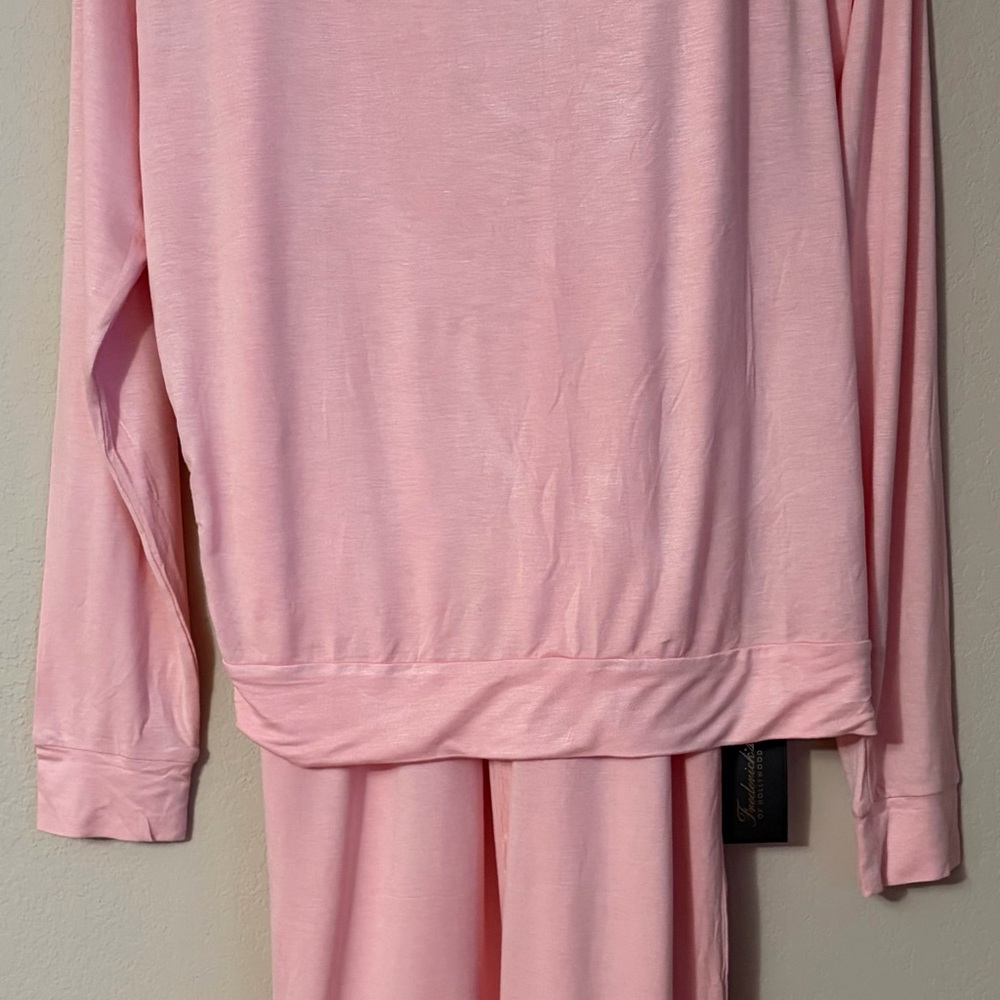 Frederick's Of Hollywood Katarina Eve Pink Lounge PJ Set NWT Sz M Soft Sleepwear